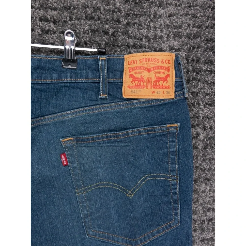 Levis 541 Jeans Mens 42x30 Actual 40x29 Blue Athletic Taper Stretch Distressed
